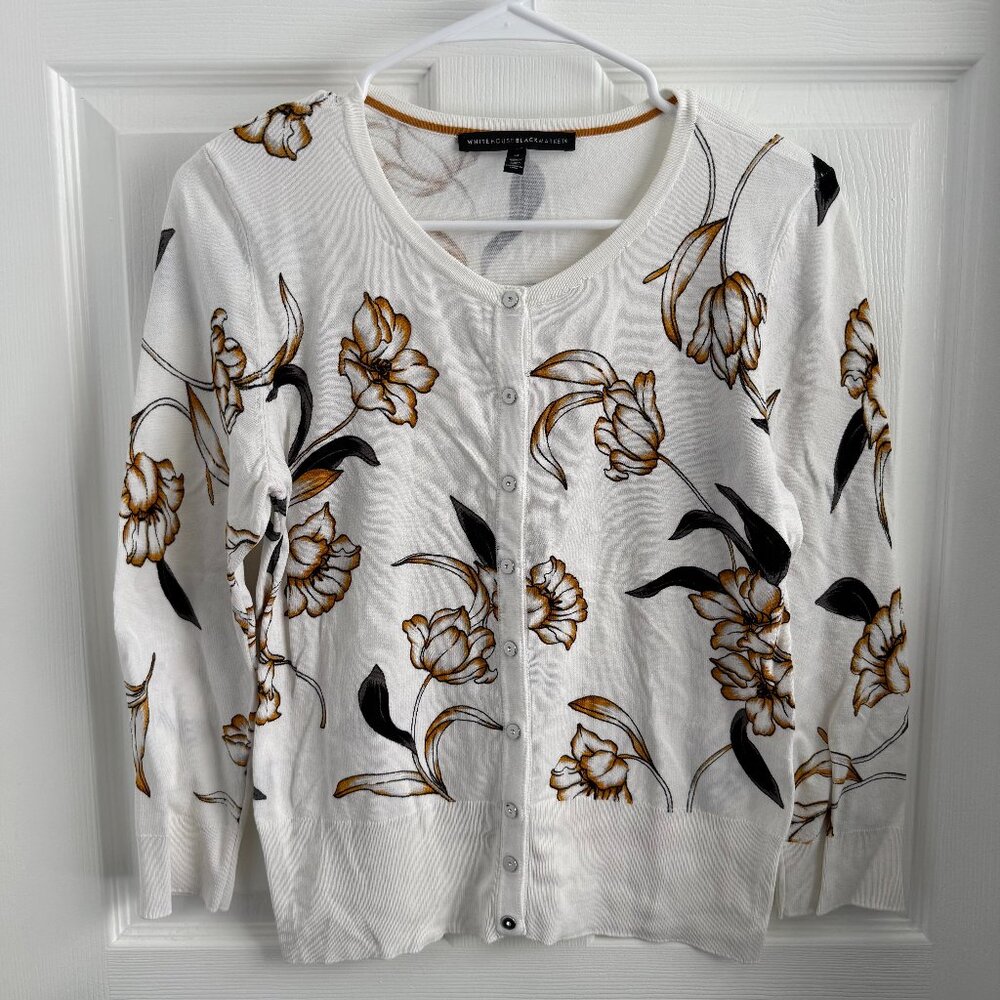 White House Black Market Long Sleeve Floral Sweater Sz M